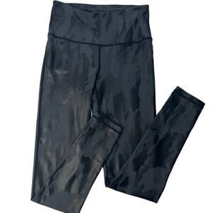 Mono B Black Camo Leggings - Size Small